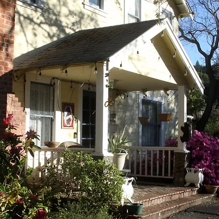 Bear Flag Inn-3